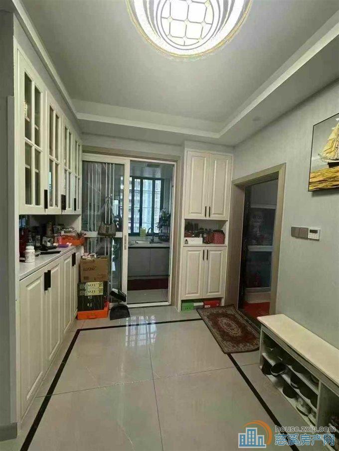 新潮塘南苑90平方售131.8万