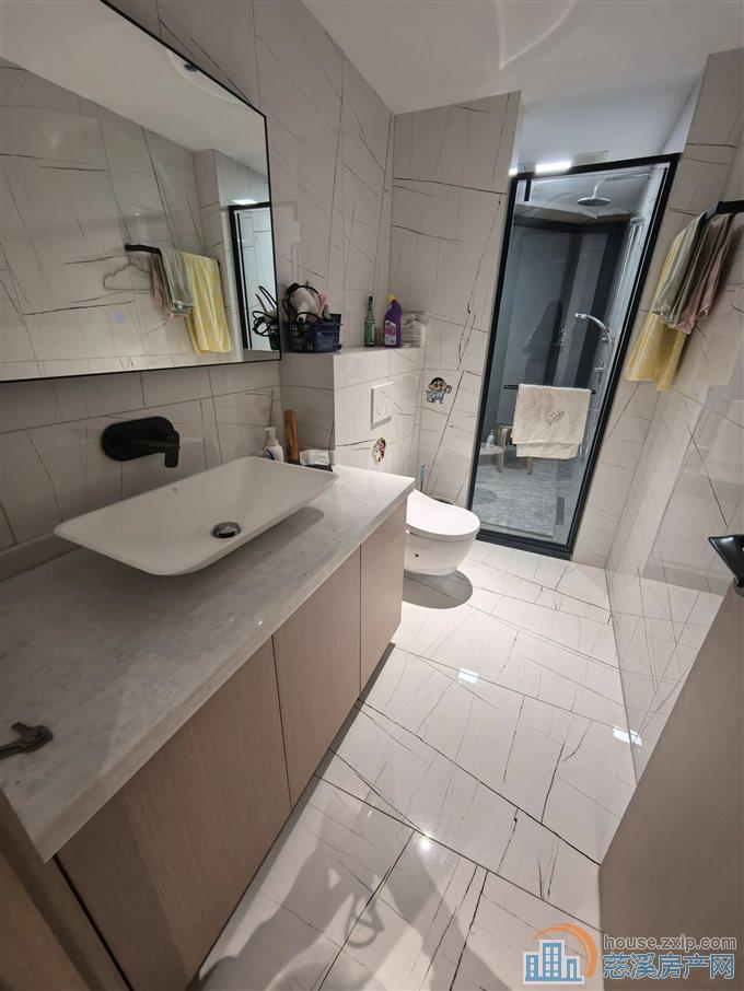 实验上林御龙公寓，豪华装修带车位