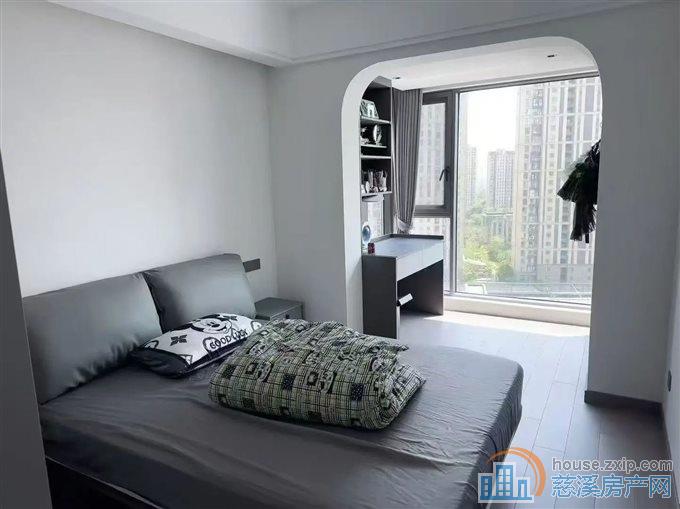 江樾潮启130平精装带车位229.8万