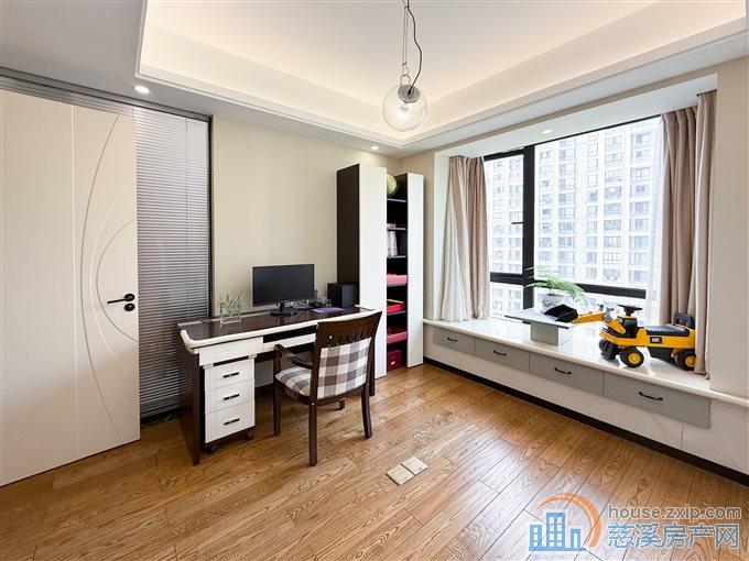 祥生祥园140平方，179万