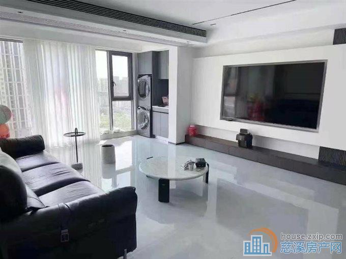 江樾潮启130精装修车位228万