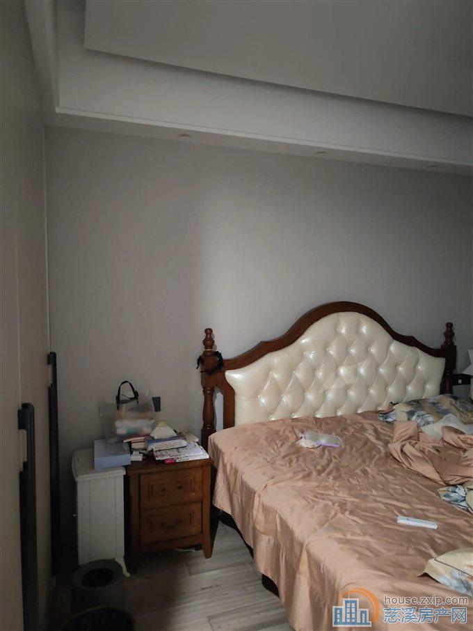 阅江府 精装洋房135平方258万低总价