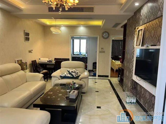 智慧谷电梯房95平方精装两室152.8万