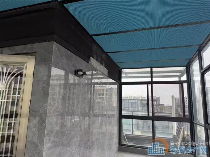 珑玥府叠墅上叠348万