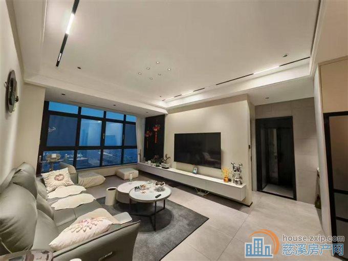 恒厚阳光城精装修100平方139.8万