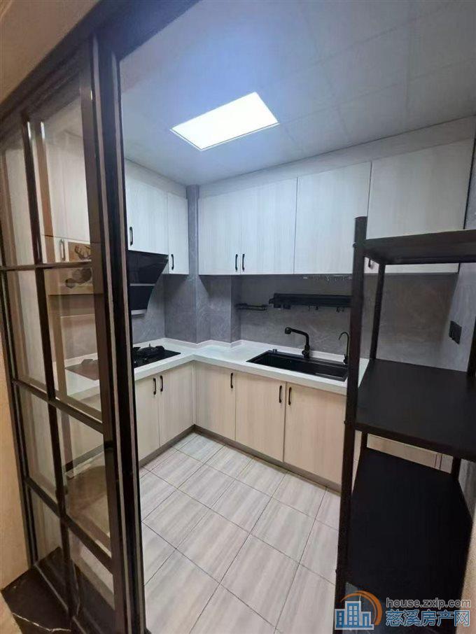 捡漏价新潮塘北苑84平精装2室可读书