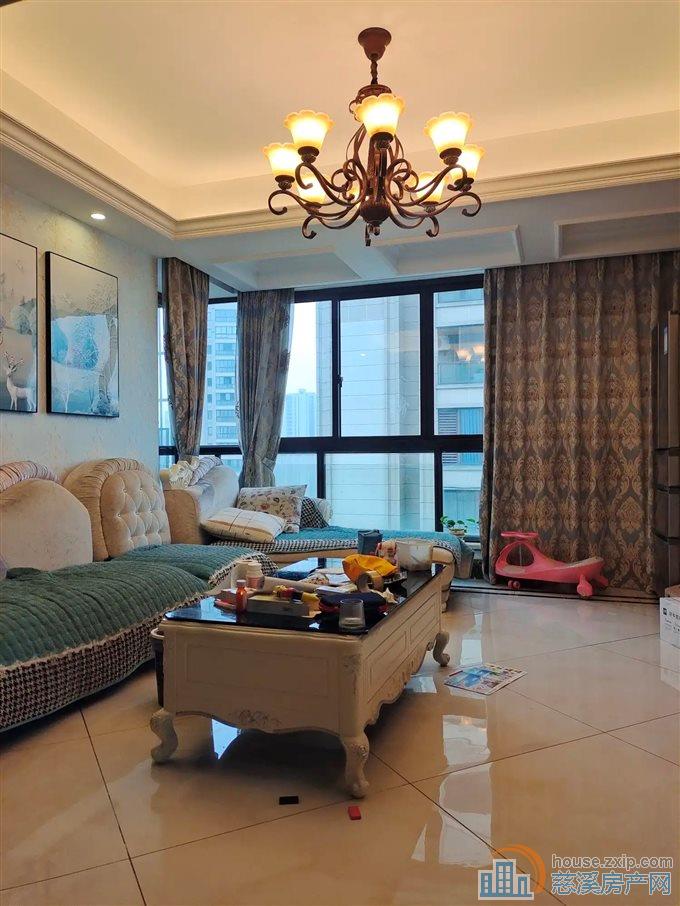 恒泰嘉景园156平220万三居室