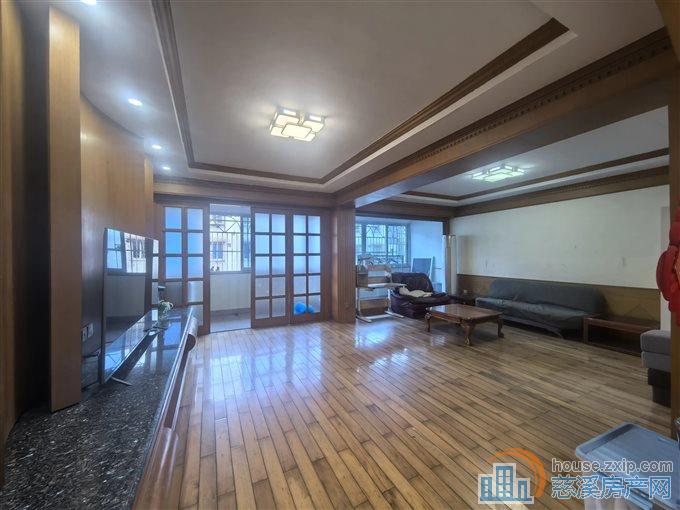 吉祥新村三村 简装 带朝南车库 满五唯一