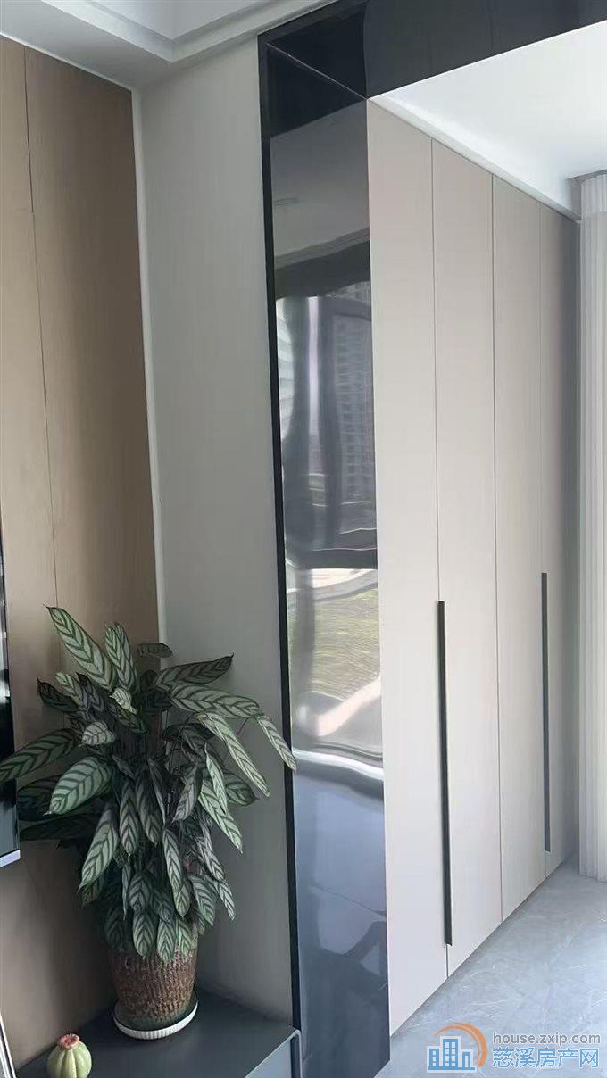 碧桂园泊蔚里精装151平