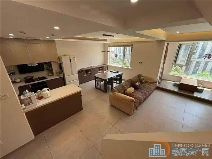 檀悦府上叠精装3室2厅2卫阳光房车位