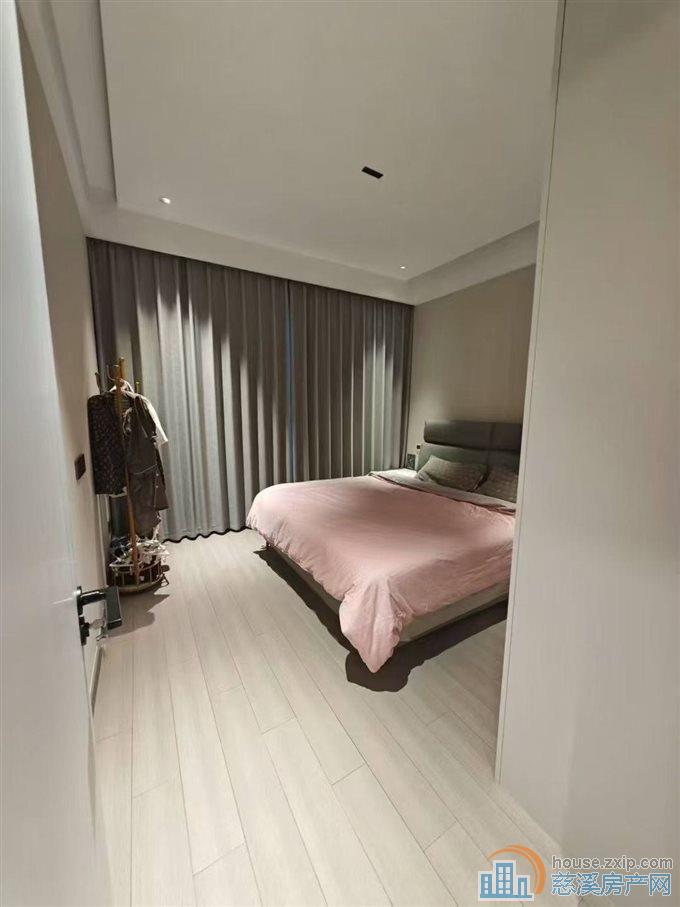 恒厚阳光城精装修100平方139.8万