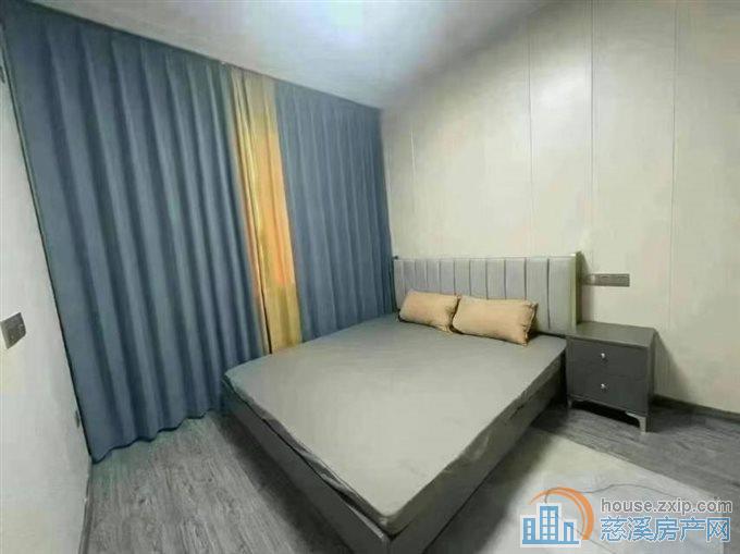 金山西区(虞家路3楼)63平精装76万