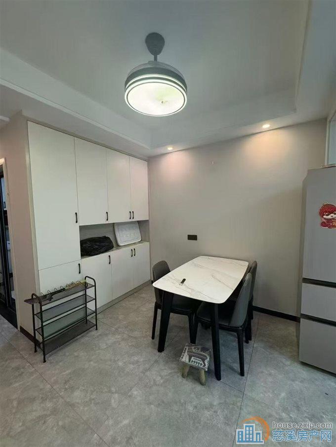 捡漏价新潮塘北苑84平精装2室可读书