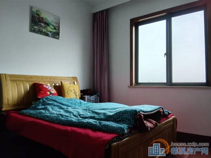 白河小区2通3国有285平精装518万