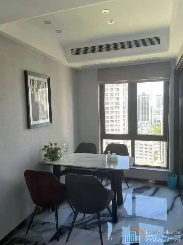 【嘉景园】120平现代精装修155万