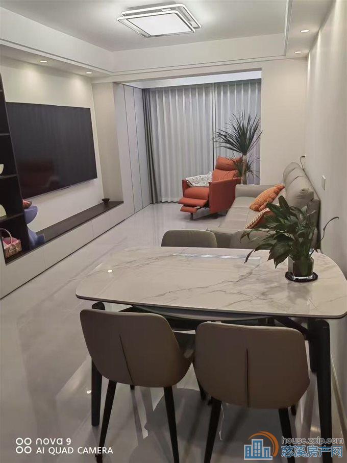 洋房蔚蓝云图豪装95平方138万直接