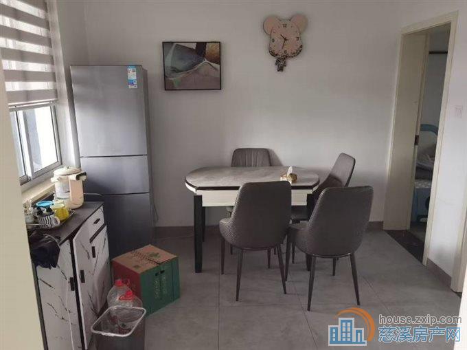 东门新村4楼精装55平99万读上林