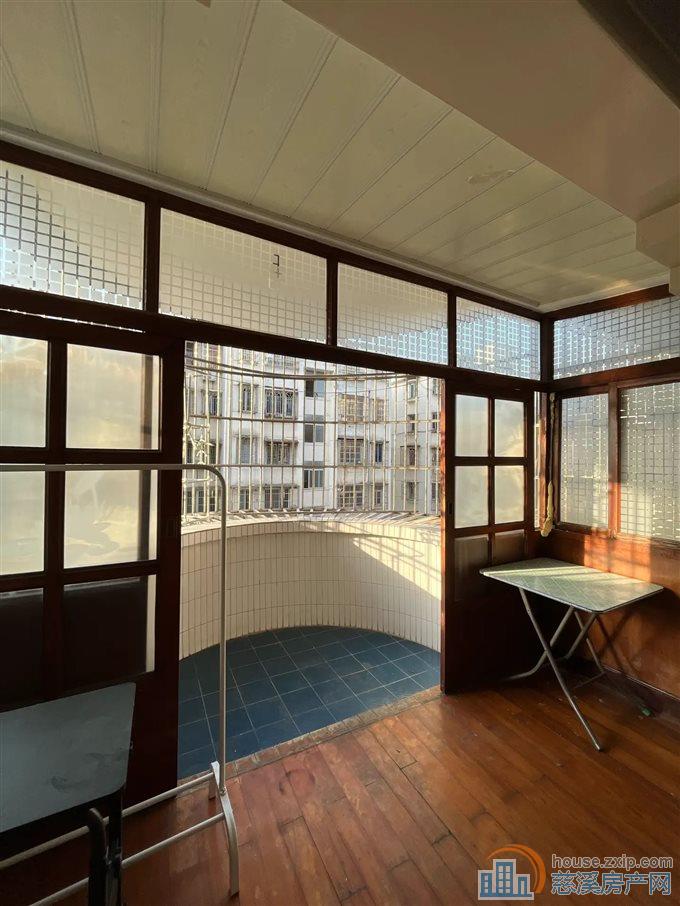 茜苑新村70平128万三小上林书包