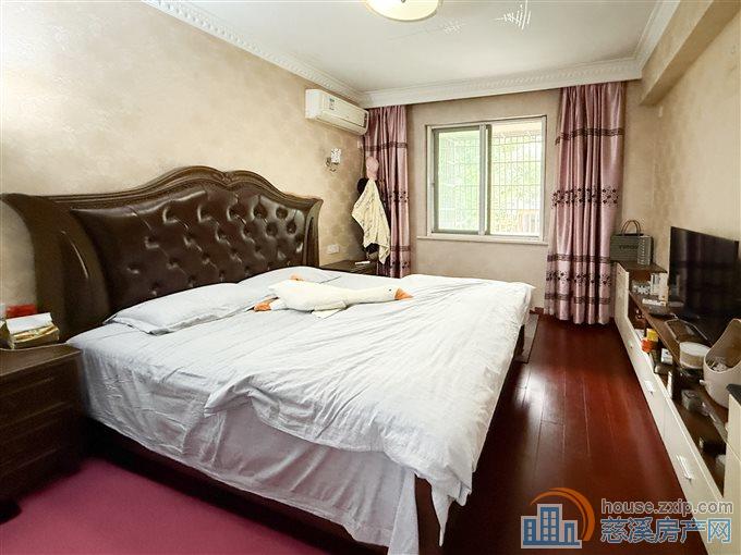 金山南区74平 79.8万 精装