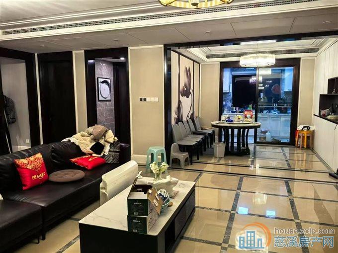 俯院江南南区143平278万送车位