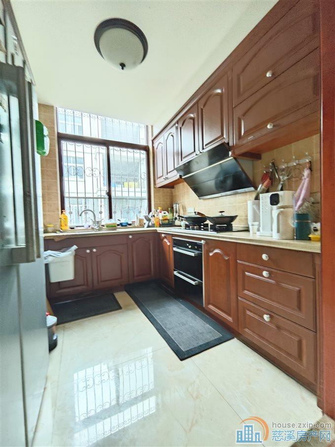  别墅出售剑南家园280平方欧式精装独家