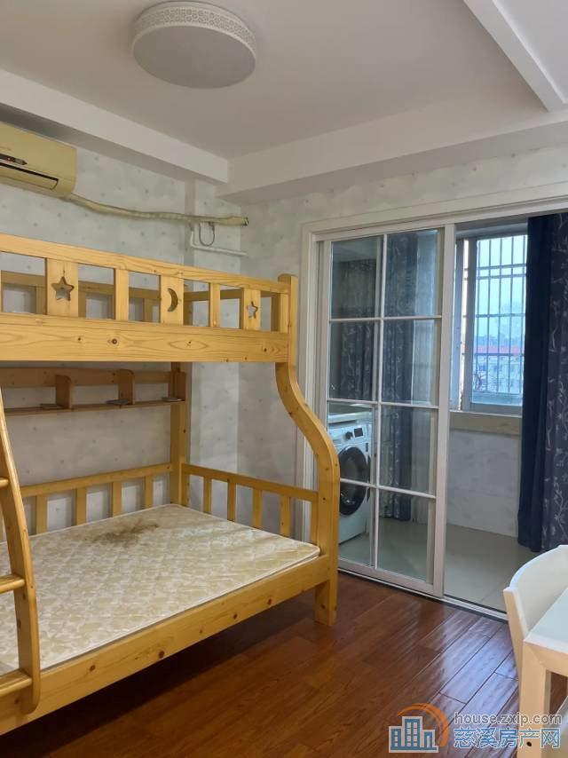 园丁新村74平66.8精装带杂物间