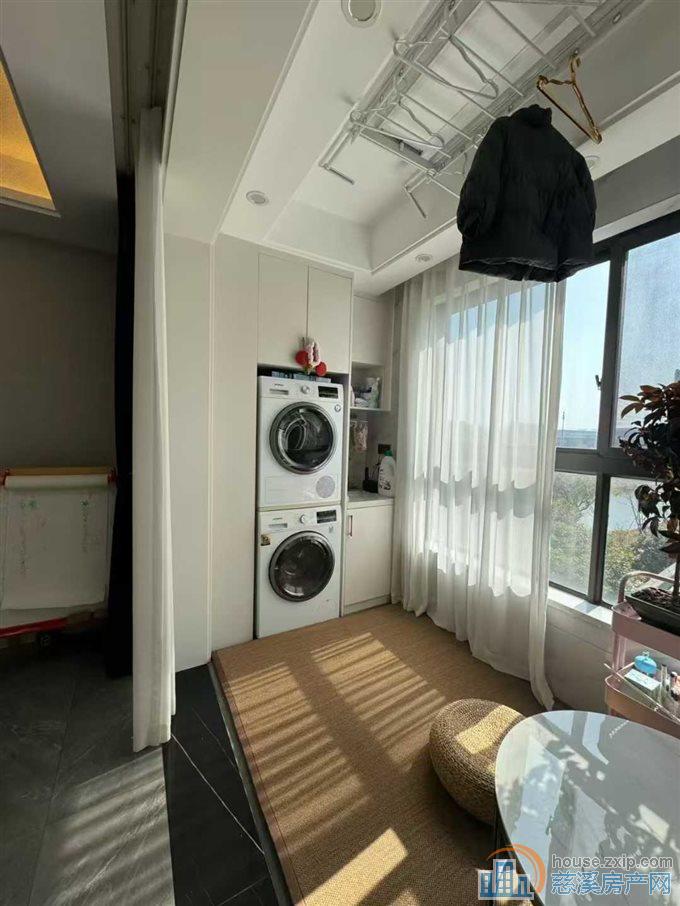 中海湖心半岛花苑精装修家电家具送直接房源