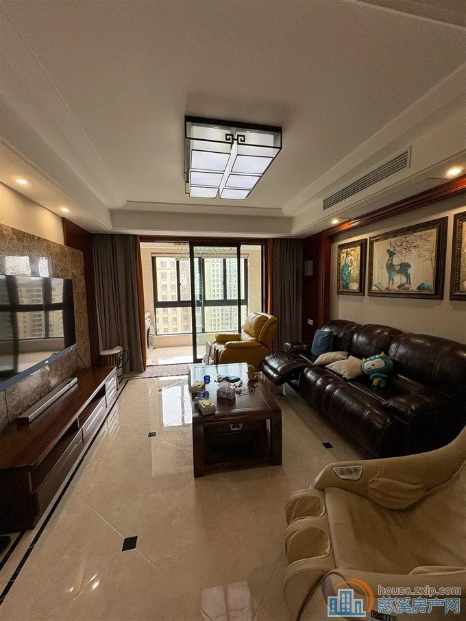 祥生祥园 精装152平205万 黄金楼层