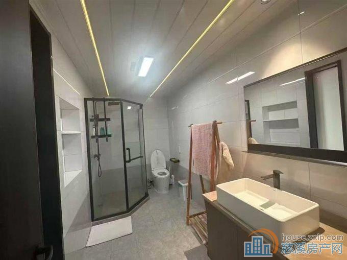 特价急售嘉景园电梯房120平139，8