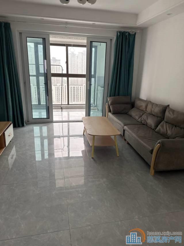 保利俯院江南 清爽装修 银泰旁