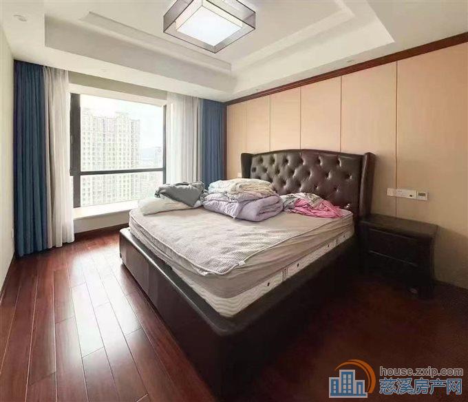 特价祥生祥园精装152平4房2厅2卫