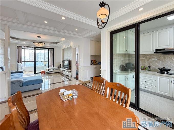 急卖 金仕华庭  东边套 得房率高  