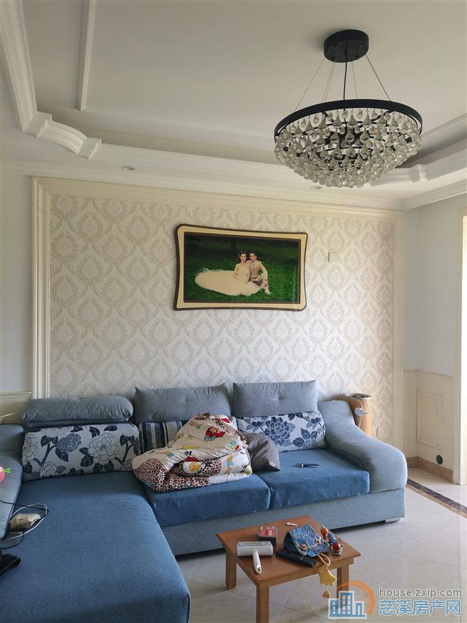 金仕华庭 99平 179.8万