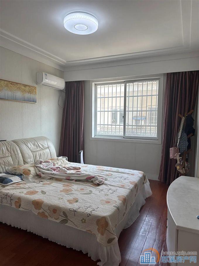 虞波北园西区154平128.8万