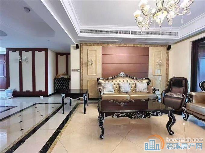 金仕华庭位置好124平豪装235万