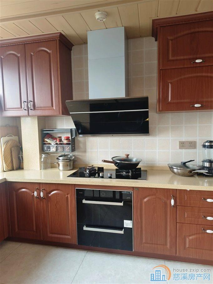 碧海星辰 电梯洋房 带车位 豪装