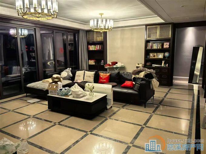 俯院江南南区143平278万送车位