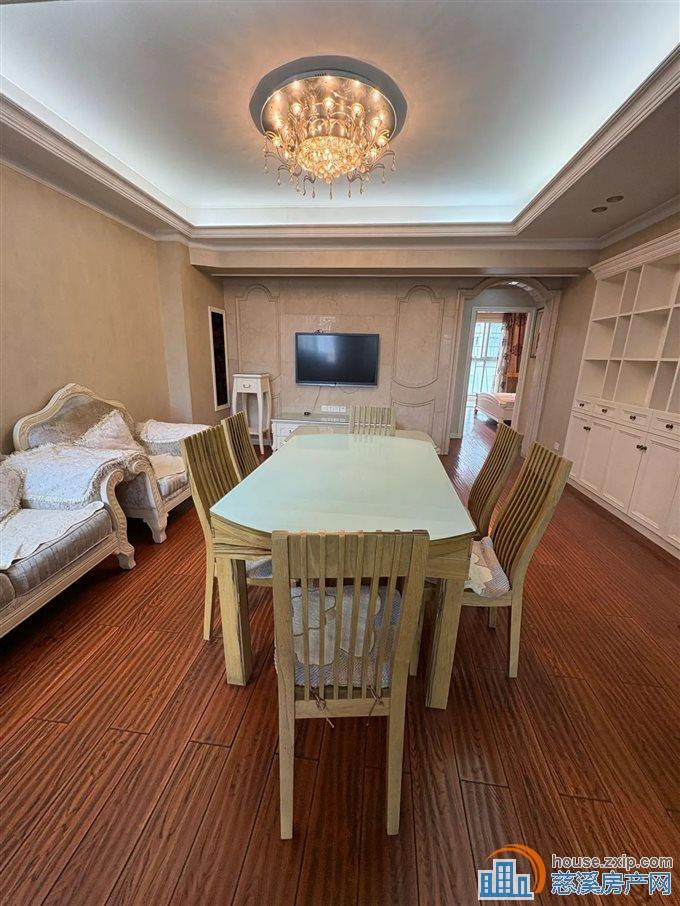 鸿都大厦 97平精装拎包入住122万