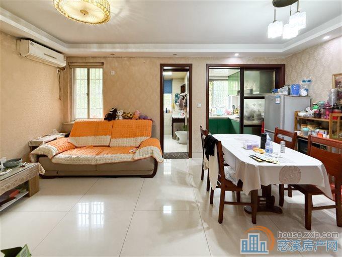 金山南区 73.68平精装两室79.8万