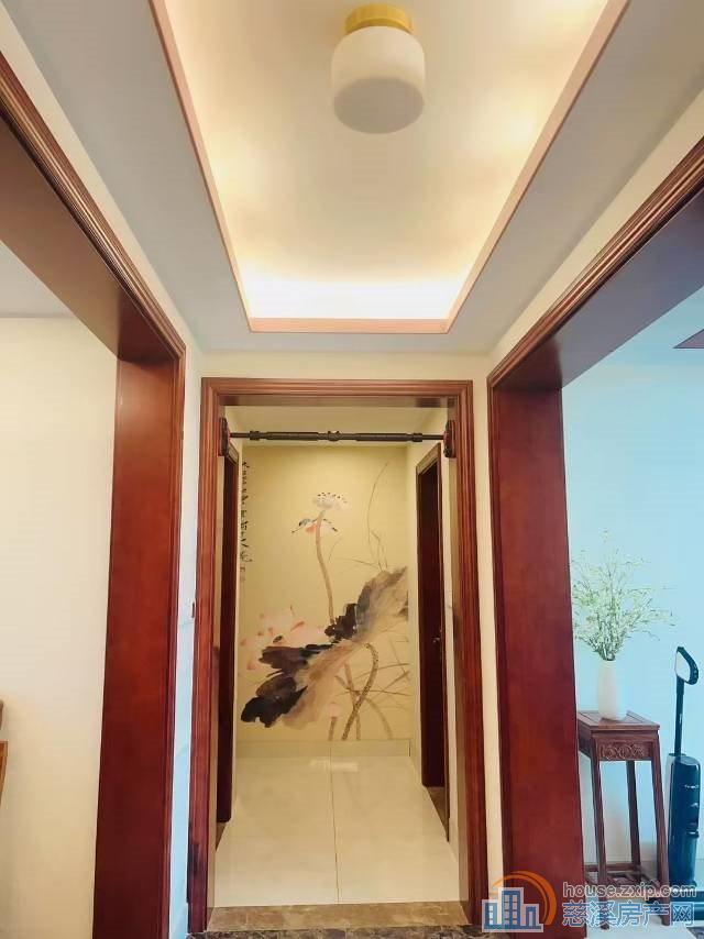 界牌新村125平188万车位婚装14楼