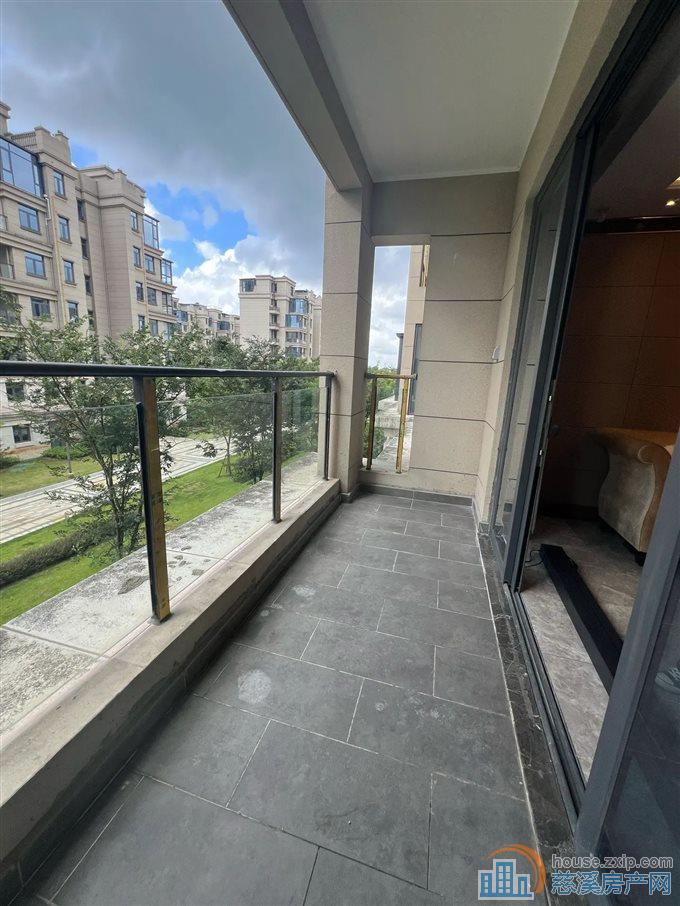 恒大河悦府130平132万带前后大露台