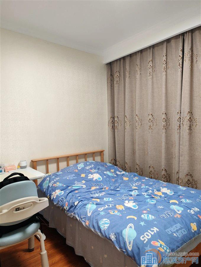 金仕华庭139平精装203万