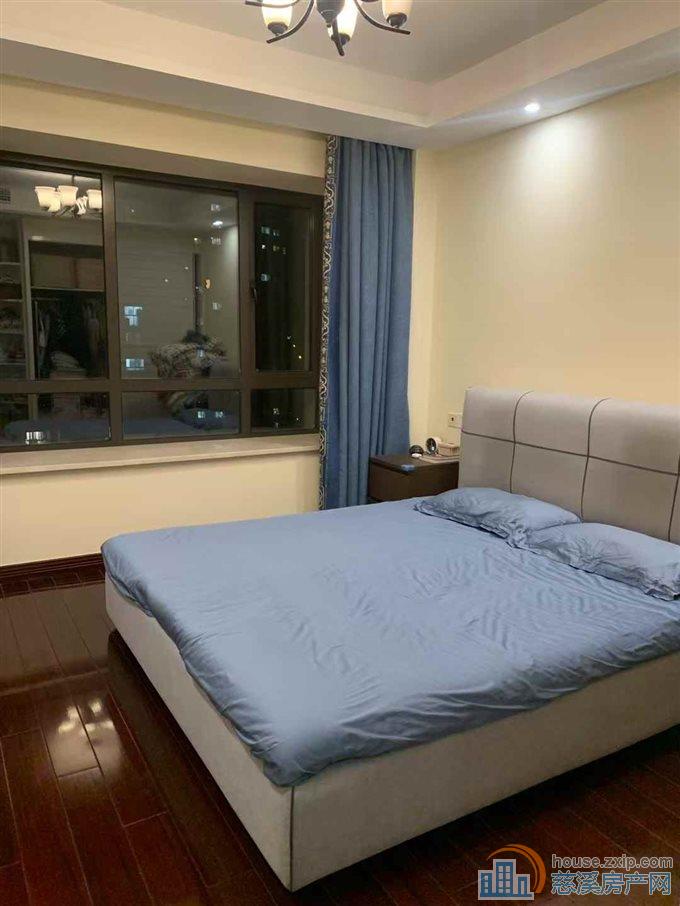 白金湾98平精装送家电110万