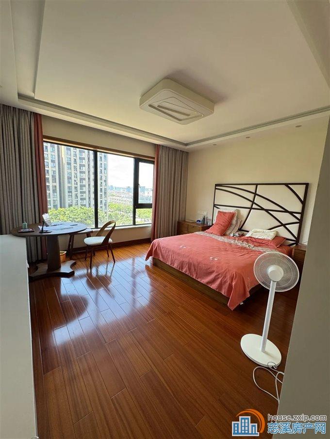 金仕华庭 143平精装楼层好225万文锦