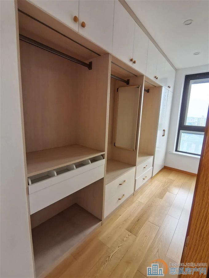 金仕华庭 精装 黄金楼层 一梯一户 文锦