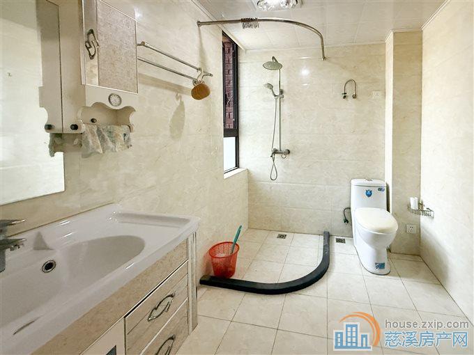 捡漏 橡树湾 商务区高端小区， 花园洋房