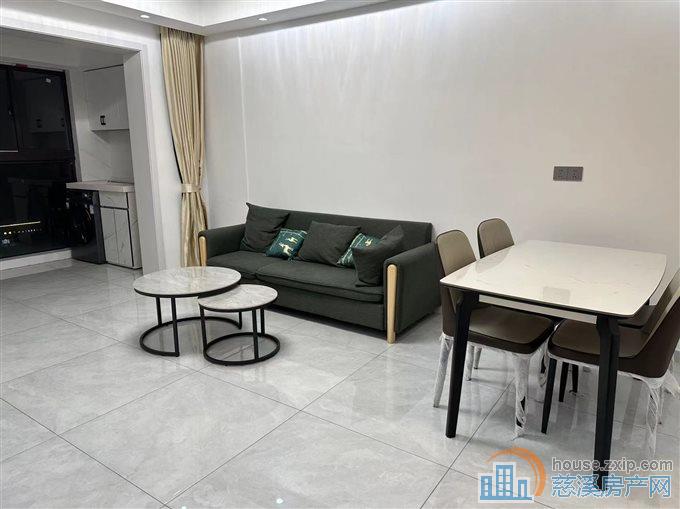 君塘名筑83平精装修70·8万