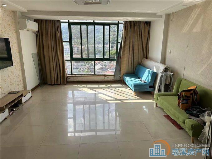 一品空间50平朝南复式装修干净65万