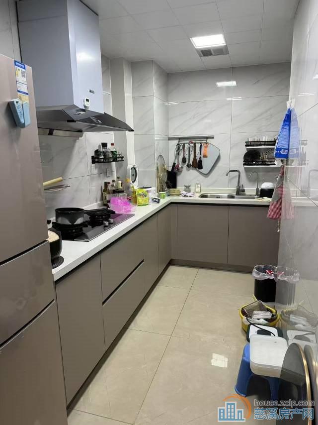 峙山庄园135平  带一个产权139，8