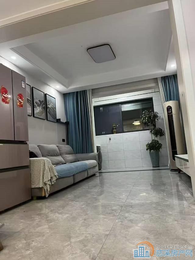 新潮塘北苑84平中间楼层精装110万